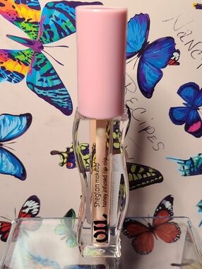 Sheglam Honey-Infused Lip Oil - Pink Cap
